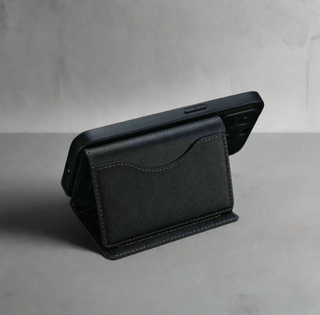 MagSafe Leather Wallet Case